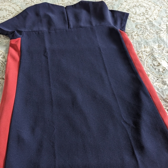 Dress, banana Republic size 2 with pockets - Picture 4 of 4